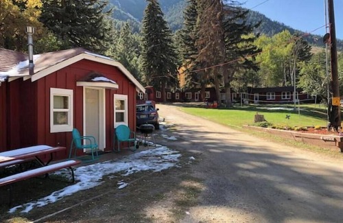 Loveland Apartment | Stoney River Lodge - Unit 5 - Big Horn Sheep