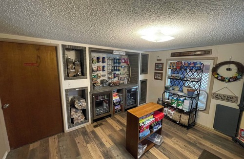 Loveland Apartment | Stoney River Lodge - Unit 8 - Buffalo