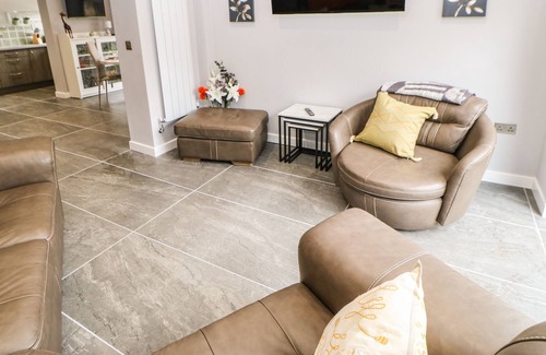 Greenhead Cottage | STONEY WALL, romantic, with hot tub in Haltwhistle