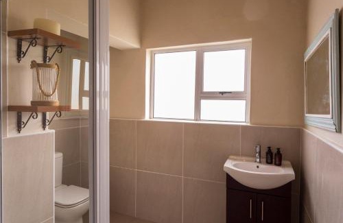Makana Ski Chalet | Stoneyvale Cottages