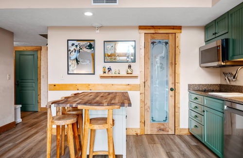 Maple City Condo | Stony Brook 23 | Top Floor, Heated Pool, Lake Michigan View