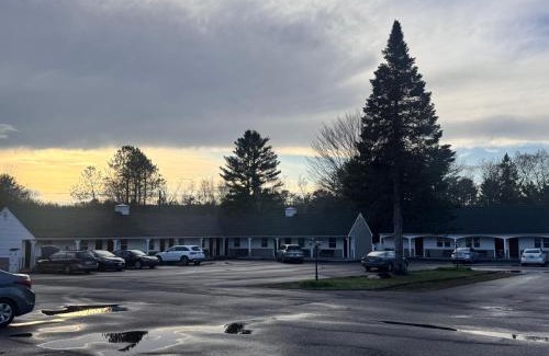 Franconia Hotel | Stonybrook Motel & Lodge