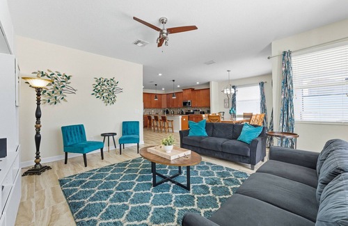 Kissimmee House | Storey Lake 6BR Villa w/Private Pool & Spa