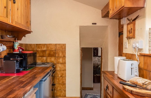 Leyburn Cottage | Storeys Cottage - a holiday cottage that sleeps 4 guests in 2 bedrooms