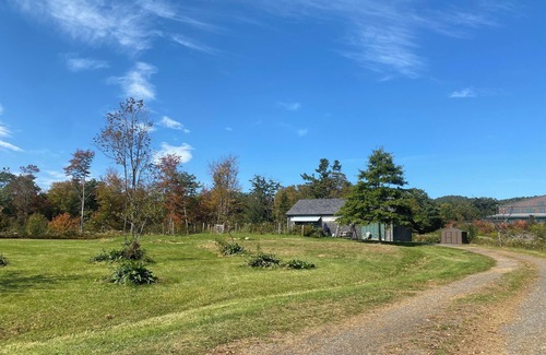 Lincolnville Cottage | Storybook cottage with a picturesque view of Penobscot Bay