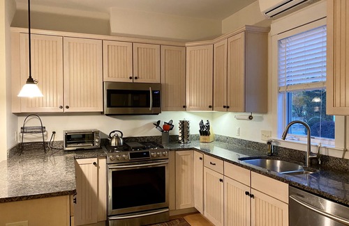 Stowe Area House | Stowe Village - Beautiful Family Friendly Home Walkable to Dining and Shopping