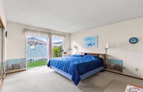 Marina House | STR25-015 Room for Rent
