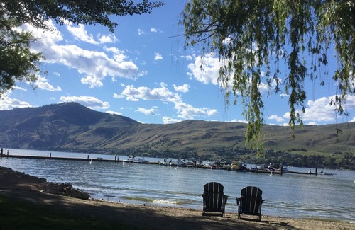 Vernon Resort | Strand @ Okanagan Lake - Condo - Professionally Cleaned