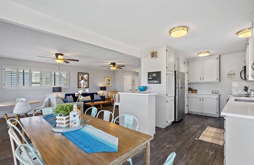 Oceano House | Strandcastle - Oceanview - Dog Yard - SO much Parking! - Steps from Sand