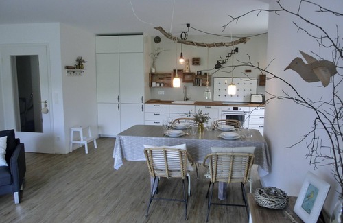 Seeheilbad Graal-Muritz Apartment | Strandnahe 3-zimmer-ferienwohnung für 4 Pers. mit Terrasse