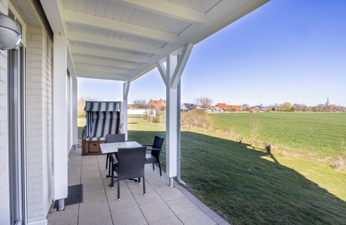 Wremen Apartment | Strandnahe Ferienwohnung m. Sauna, Großer Terrasse, Strandkorb & Tollem Ausblick