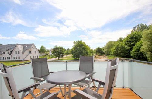 Lobbe Apartment | strandnahe FeWo mit Balkon, gratis Nutzung vom AHOI Erlebnisbad und Sauna in Sellin - Rex Rugia FeWo 11-7