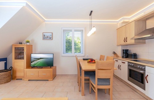 Alt Gaarz Apartment | Strandnahe und Moderne 4-zimmer-fewo für bis zu 6 Person