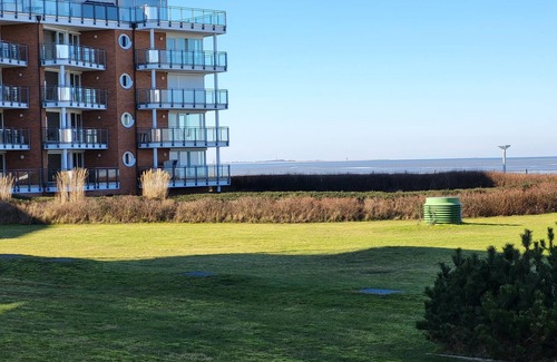 Duhnen Apartment | Strandpalais apartment C2, lake view, WLAN, balcony, beach chair on the beach (seasonal), non-smoking