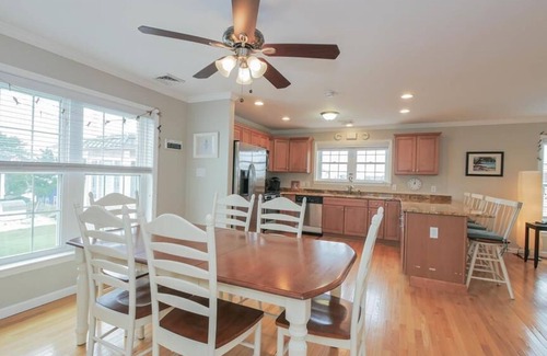 Strathmere House | Strathmere is the Place to Be. Single Family Home!