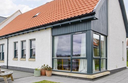Linlithgow House | Strathspey