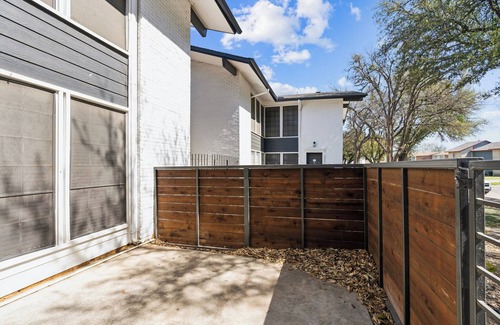 South Arlington Apartment | Stratton 309-G I Spacious 2 Bed 1.5 Bath