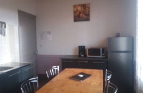 Saint-Honore-les-Bains Apartment | "Strauss", apartment for 6 people in the Morvan