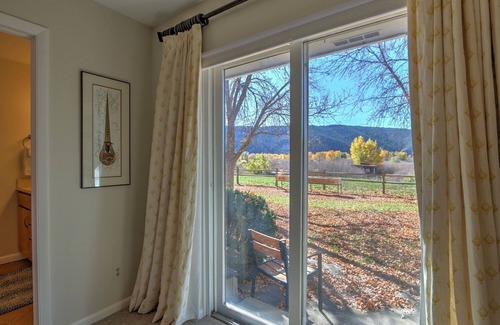 Carbondale House | Streamside Family Home with 2 Fly Fishing Badges! 24 Miles to Aspen!