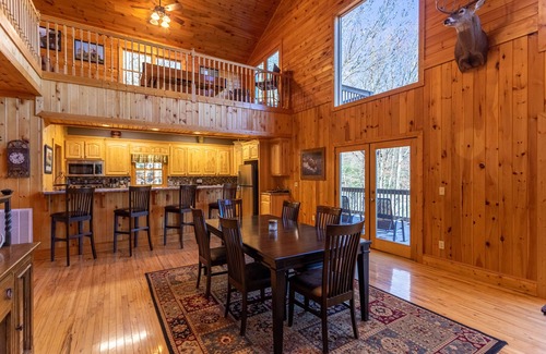 Apple Ridge Cabin | Stress Re-Leaf - Blowing Rock Cabin with great view, hot tub, pool table