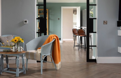 Llanfaelog House | Stretton House ~ Views of Snowdonia ~ Close to Rhosneigr Beach