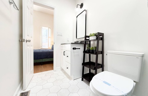 Northwest Bed & Breakfast | Striking 2bed, 2 Bath B&B in Washington