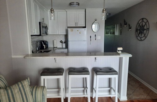 Caine Woods Condo | Stroll to North Ocean City Beaches, cozy 1-bedroom condo awaits