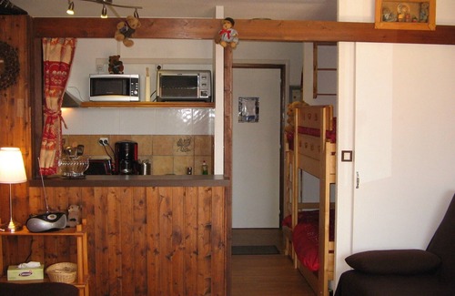Orcieres-Merlette Apartment | Stud 4 pers 27 m2 comfortable, well located, sunny. Weeks and weekends