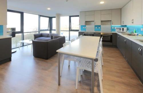 Winchester Apartment | Student Only Riverside Way in Winchester