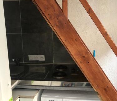 Les Chartreux House | Studette avec extérieur climatisée