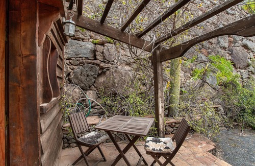 San Bartolome de Tirajana Villa | 'Studio Cuba' with Shared Pool, Shared Terrace and Wi-Fi