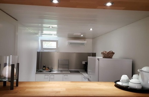 Saint-Germain-les-Corbeil Bed & Breakfast | Studio T1 Dans Résidence Pavillonnaire à 30km de Paris