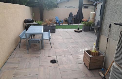 Epinay-sur-Seine Apartment | Studio équipé proche Stade de France