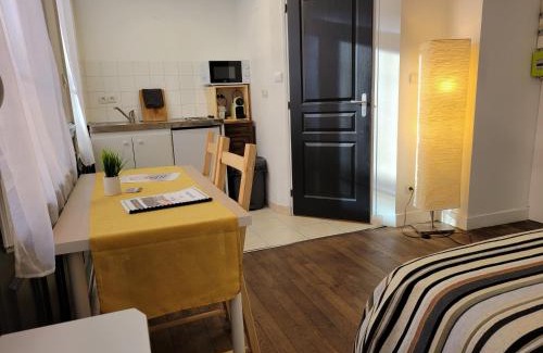 Cambrai Apartment | Studio 1 du Temple Hyper Centre