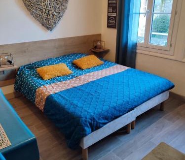 Bagnoles-de-l'Orne Apartment | Studio 10, très bien placé, parking wifi gratuit