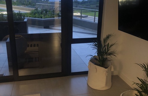 Hillhead Apartment | Studio 107 Coral Point