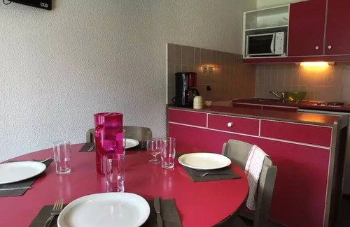 Ceillac Apartment | Studio 2 People + 1 baby