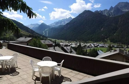 Ceillac Apartment | Studio 2 People + 1 baby