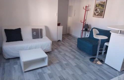 Uriage-les-Bains Apartment | Studio 25 m2 centre Uriage