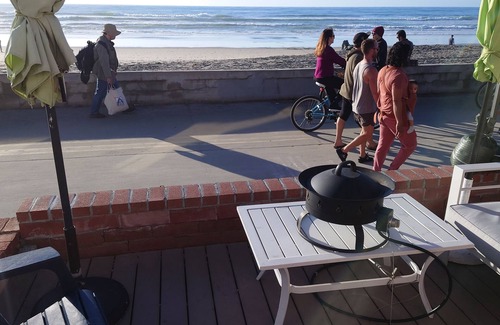 San Diego Apartment | Studio #3 Full-equipped with Boardwalk Patio Access - Oceanfront!