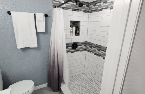 Lakeland Apartment | Studio 3 !