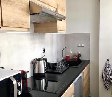 Quartier du Port Apartment | Studio 33