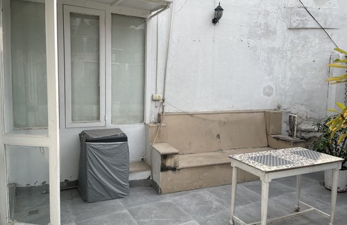 New Delhi Apartment | Studio 37 with private balcony