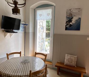 Bareges Apartment | Studio 4 à 6 personnes avec balcon à Barèges domaine Grand Tourmalet