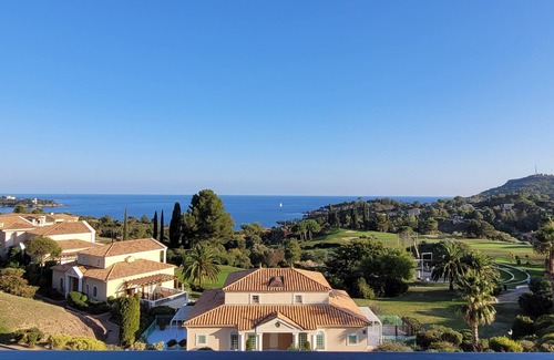 Cap Esterel Apartment | STUDIO 4 P EXCEPTIONAL SEA VIEW IN RESIDENCE PIERRE ET VACANCES