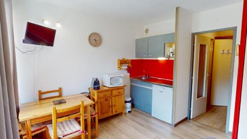 Le Sauze Apartment | Studio 4 pers Le Sauze pied des pistes de ski