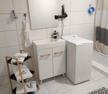 Village-Neuf House | Studio 45m2 très calme