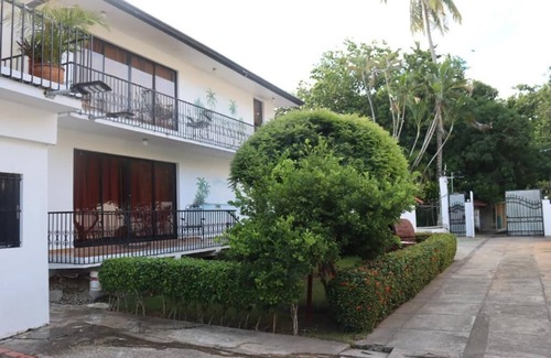 Los Brazos Apartment | Studio 5: Studio with a Kitchen Steps Away from the Beach