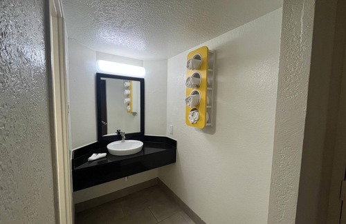 Euless Hotel | Studio 6 Suites Euless, Tx – Dfw West