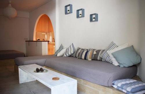 Kropia House | Studio Agia Marina Koropi